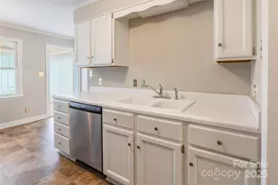 1806 Ebenezer Rd, Rock Hill, SC 29732 - Photo 7