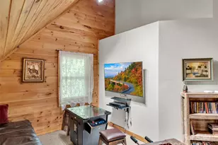 1064 Point of View Dr, Waynesville, NC 28785 - Photo 21