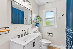 11 Oakley Dogwood Dr, Asheville, NC 28803 - Photo 13