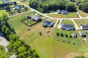 1348 Bryson Creek Dr, McConnells, SC 29726 - Photo 33