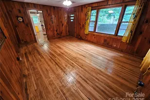 573 Uptons Landing Rd, Marion, NC 28752 - Photo 13