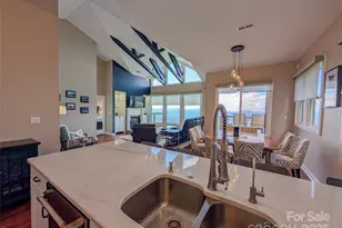 30 Club Villa Ct, Burnsville, NC 28714 - Photo 29