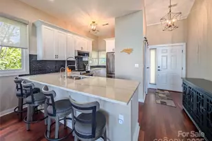 30 Club Villa Ct, Burnsville, NC 28714 - Photo 25