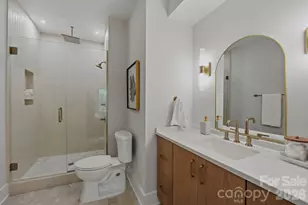 608 E 16th St, Charlotte, NC 28206 - Photo 35