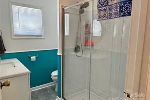 703 Stage St NW, Lenoir, NC 28645 - Photo 7