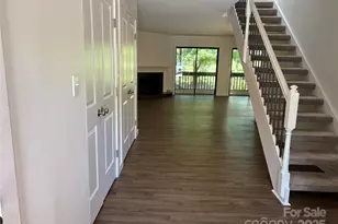 609 Crowfields Ln, Asheville, NC 28803 - Photo 5