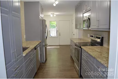 609 Crowfields Lane, Asheville, NC 28803 - Photo 11