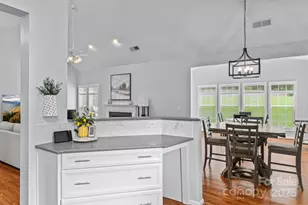 164 Flowering Grove Ln, Mooresville, NC 28115 - Photo 5