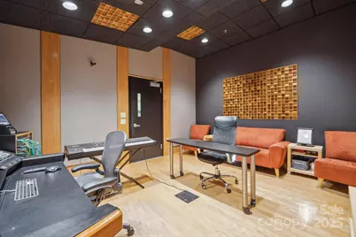 3120 Latrobe Drive, Charlotte, NC 28211 - Photo 13