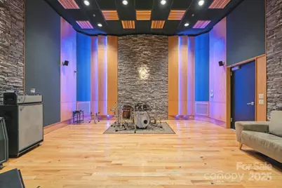 3120 Latrobe Drive, Charlotte, NC 28211 - Photo 5