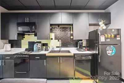 3120 Latrobe Drive, Charlotte, NC 28211 - Photo 19