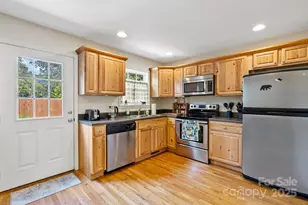 212 & 214 Portmanvilla Rd, Black Mountain, NC 28711 - Photo 37