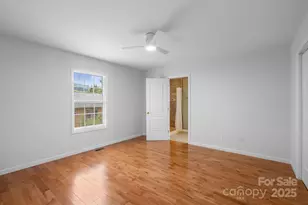 212 & 214 Portmanvilla Rd, Black Mountain, NC 28711 - Photo 11