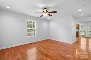 212 & 214 Portmanvilla Rd, Black Mountain, NC 28711 - Photo 7