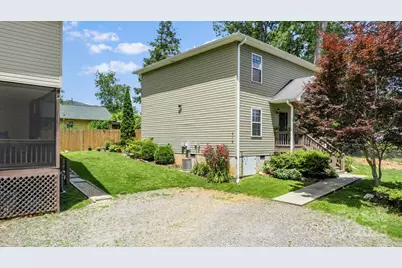 212 & 214 Portmanvilla Road, Black Mountain, NC 28711 - Photo 31