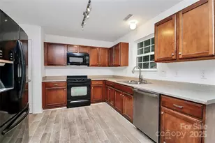 2035 Covered Bridge Ct, Rock Hill, SC 29732 - Photo 17