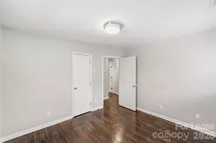 2521 Dora Dr, Charlotte, NC 28215 - Photo 15