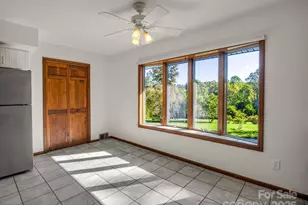 26 Canter Ct, Horse Shoe, NC 28742 - Photo 15