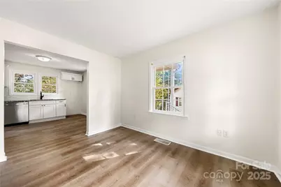 314 S Holland Street, Dallas, NC 28034 - Photo 9