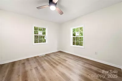 314 S Holland Street, Dallas, NC 28034 - Photo 17