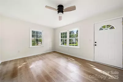 314 S Holland Street, Dallas, NC 28034 - Photo 7