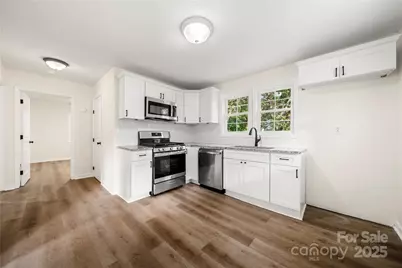 314 S Holland Street, Dallas, NC 28034 - Photo 11