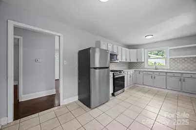 3422 Dublin Road, Charlotte, NC 28208 - Photo 11