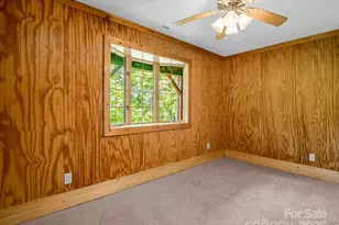 291 Pine Ridge Rd, Hendersonville, NC 28792 - Photo 23