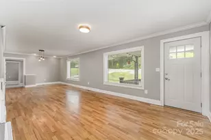 1164 Bradford Mountain Rd, Lenoir, NC 28645 - Photo 9