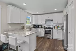 818 W Carolina Ave, Bessemer City, NC 28016 - Photo 21