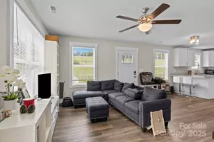 818 W Carolina Ave, Bessemer City, NC 28016 - Photo 13