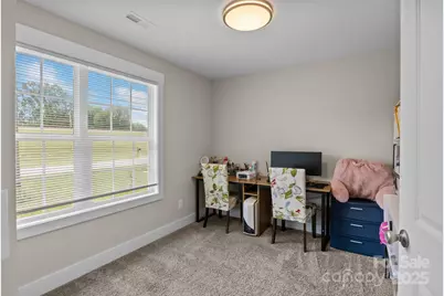 818 W Carolina Avenue, Bessemer City, NC 28016 - Photo 31