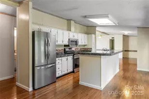 25 Elkins Branch Rd, Weaverville, NC 28787 - Photo 7