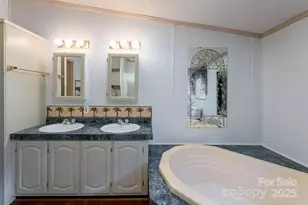 25 Elkins Branch Rd, Weaverville, NC 28787 - Photo 11