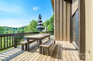 153 Country Ridge Rd, Laurel Park, NC 28739 - Photo 25