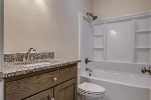 1152 Long Dr, Newton, NC 28658 - Photo 13