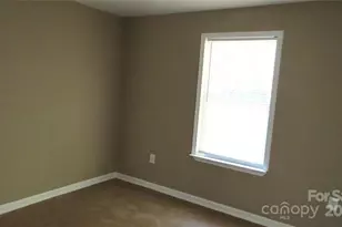 616 Lee St, Albemarle, NC 28001 - Photo 5