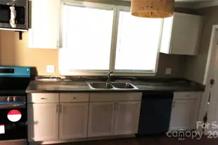 616 Lee St, Albemarle, NC 28001 - Photo 17