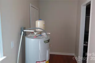 616 Lee St, Albemarle, NC 28001 - Photo 29