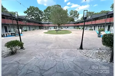 2000 Patio Court #124, Charlotte, NC 28205 - Photo 15