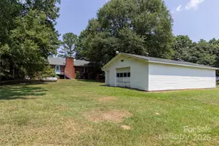 621 Big Lick Rd, Oakboro, NC 28129 - Photo 33