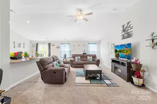 226 Caley St, Kings Mountain, NC 28086 - Photo 5