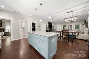 2717 Arnold Dr, Charlotte, NC 28205 - Photo 13