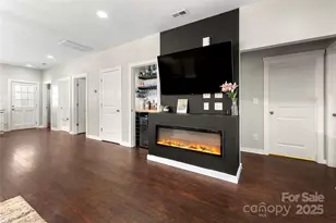 2717 Arnold Dr, Charlotte, NC 28205 - Photo 7