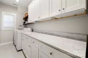 2717 Arnold Dr, Charlotte, NC 28205 - Photo 23