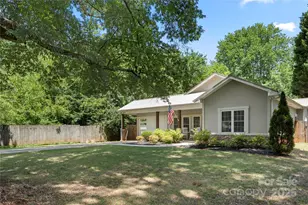 2717 Arnold Dr, Charlotte, NC 28205 - Photo 43