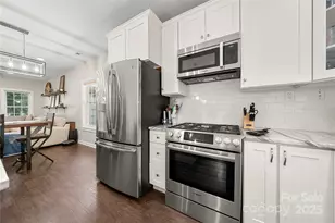 2717 Arnold Dr, Charlotte, NC 28205 - Photo 15