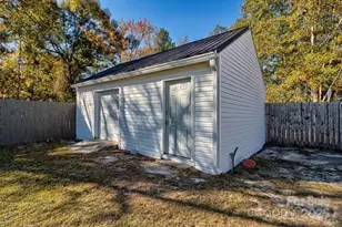 9552 Flat Creek Rd, Kershaw, SC 29720 - Photo 37