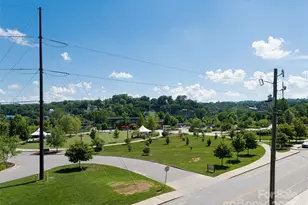 68 Craven St, Asheville, NC 28806 - Photo 23