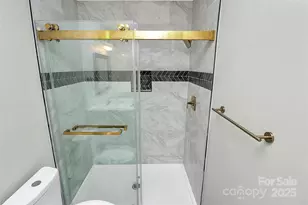 9035 J M Keynes Dr, Charlotte, NC 28262 - Photo 21